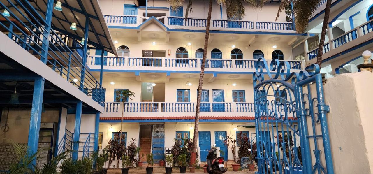 Mandrem Retreat Beach Resort Eski Goa Dış mekan fotoğraf