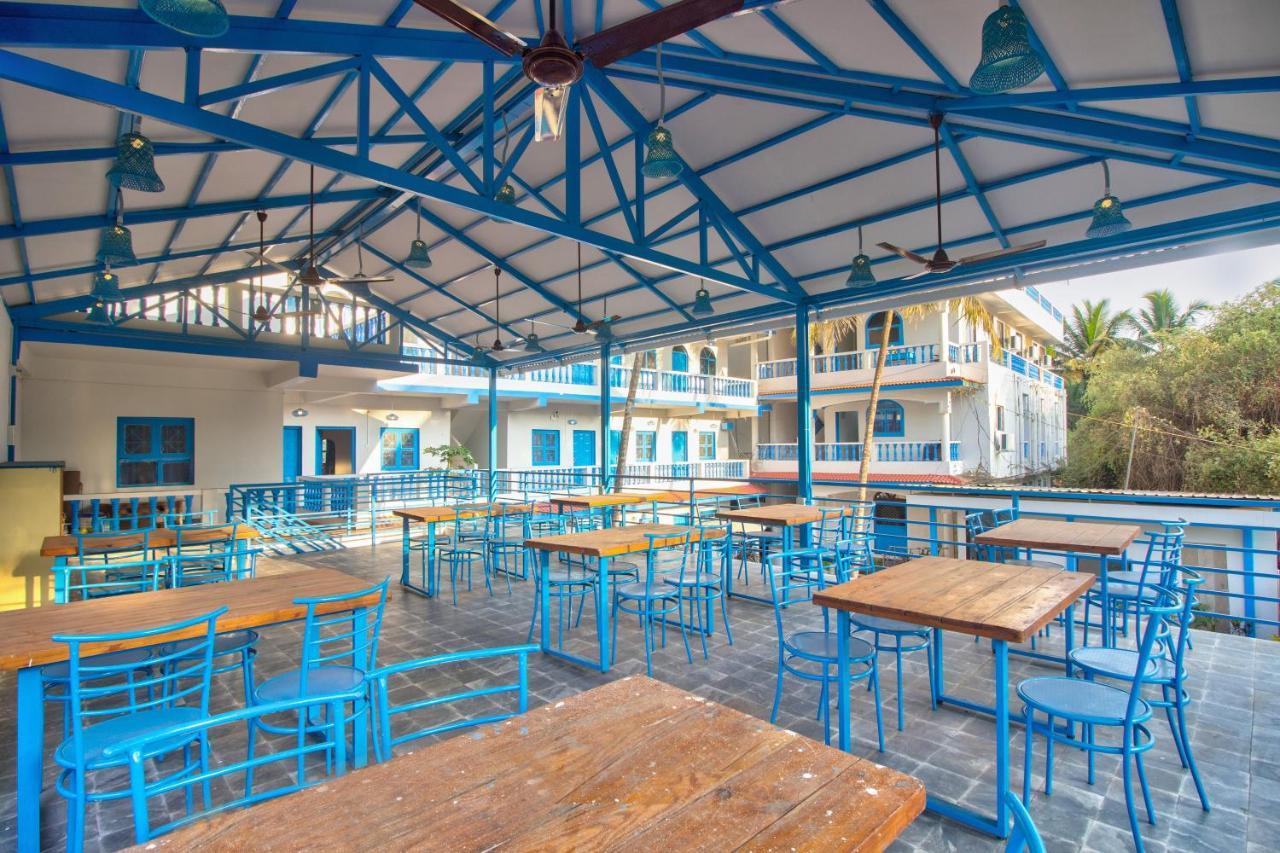 Mandrem Retreat Beach Resort Eski Goa Dış mekan fotoğraf